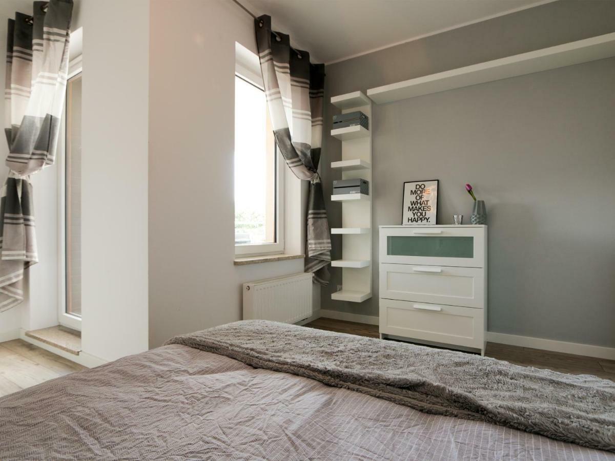 Apartament Na Bajkowym Apartment Kolobrzeg Ngoại thất bức ảnh